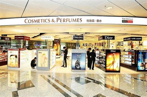 changi airport duty free perfume.